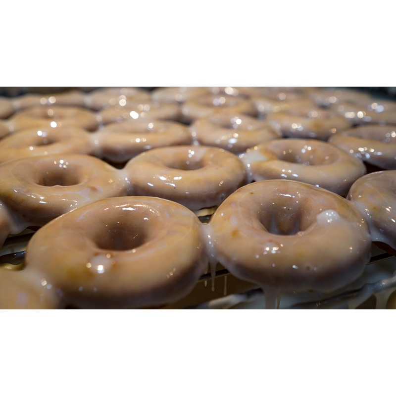 Donuts_Product_Glazed on rack.jpg