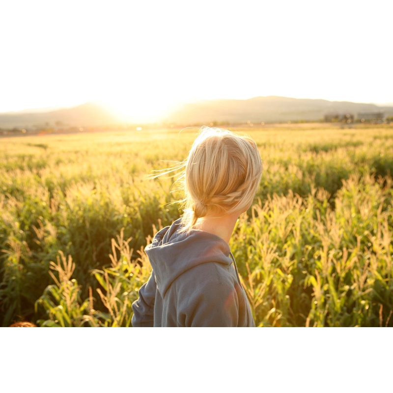 girl looking at maze.jpg