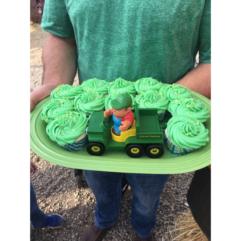 John Deere cupcakes.jpg