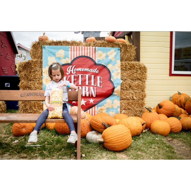 Kettle Corn_Girl_on bench eating 1_RJ.jpg