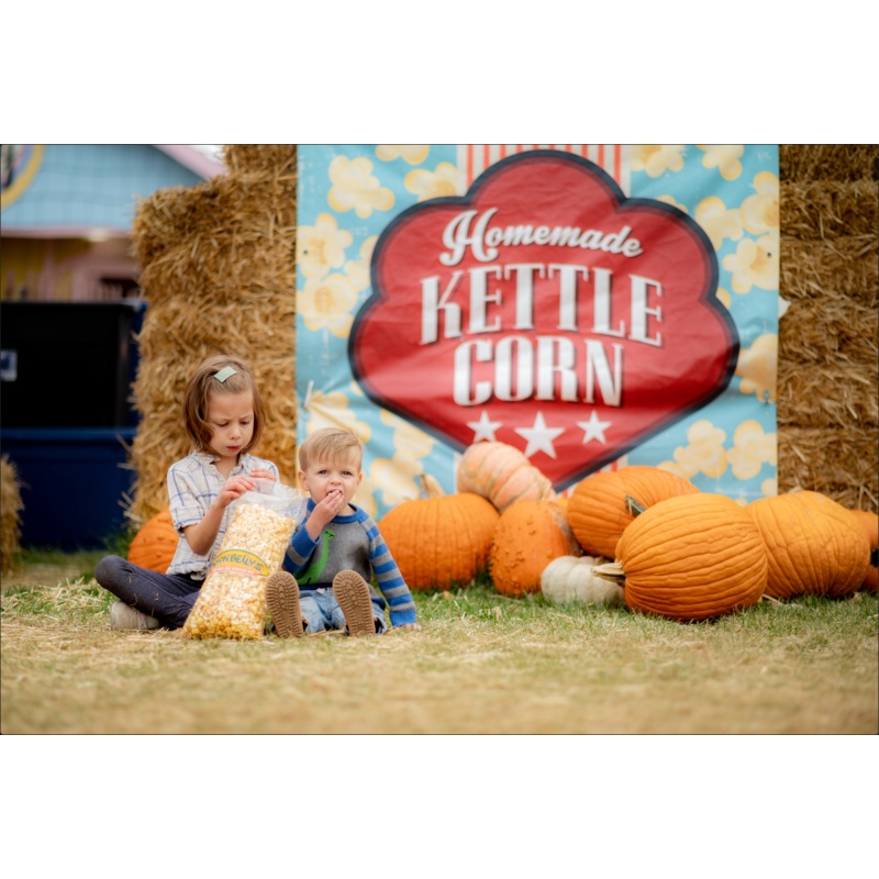 Kettle Corn_Kids_eating sharing 5_RJ.jpg
