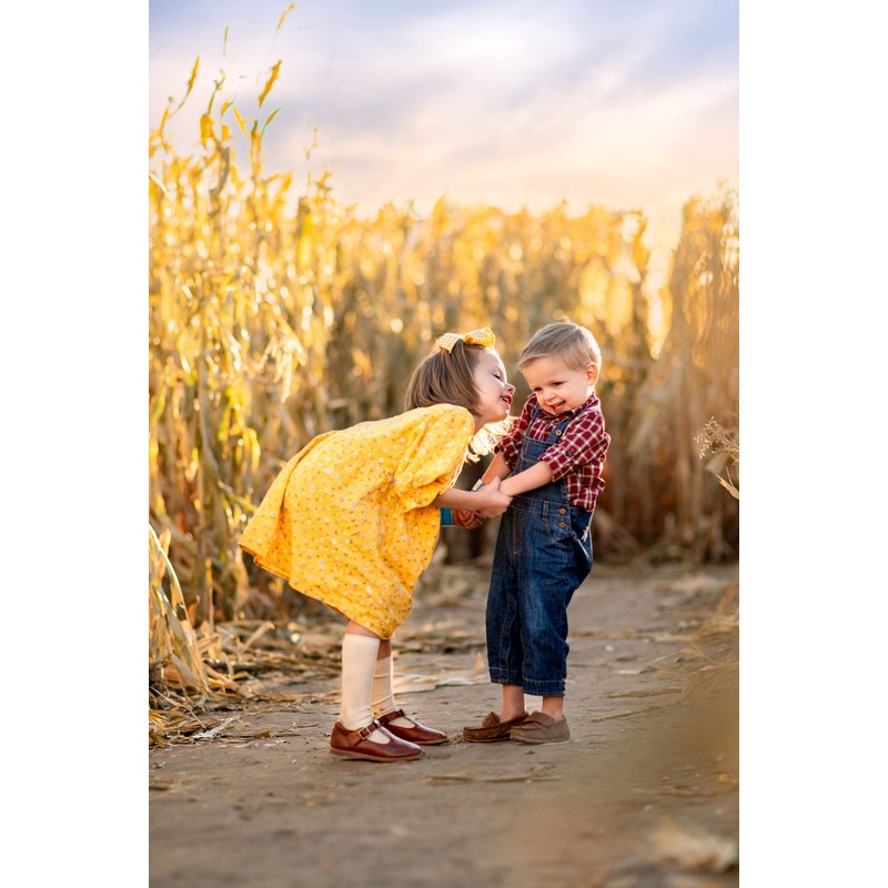 Maze_Little Kids_Laughing Kiss on Cheek 1_RJ.jpg