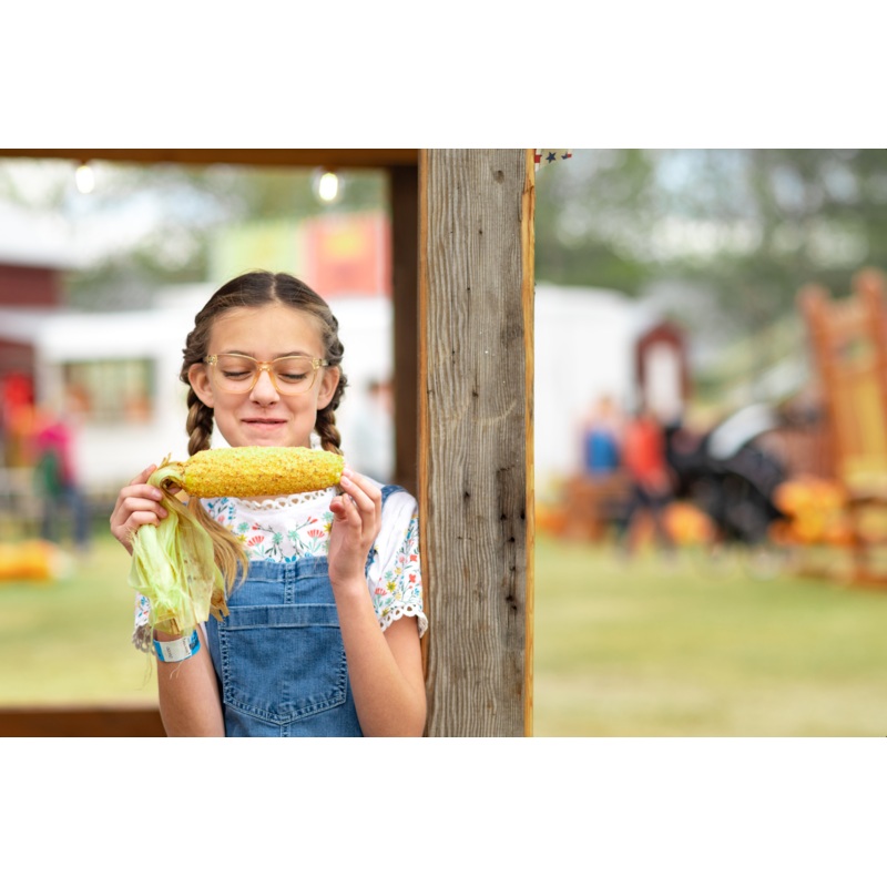 Mexican Corn_Product_Girl_Eating 3_RJ.jpg