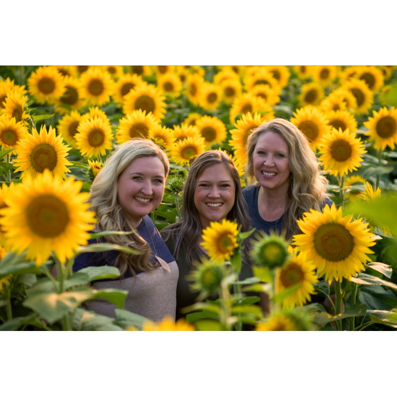 Sunflower Field_Sisters 1.jpg