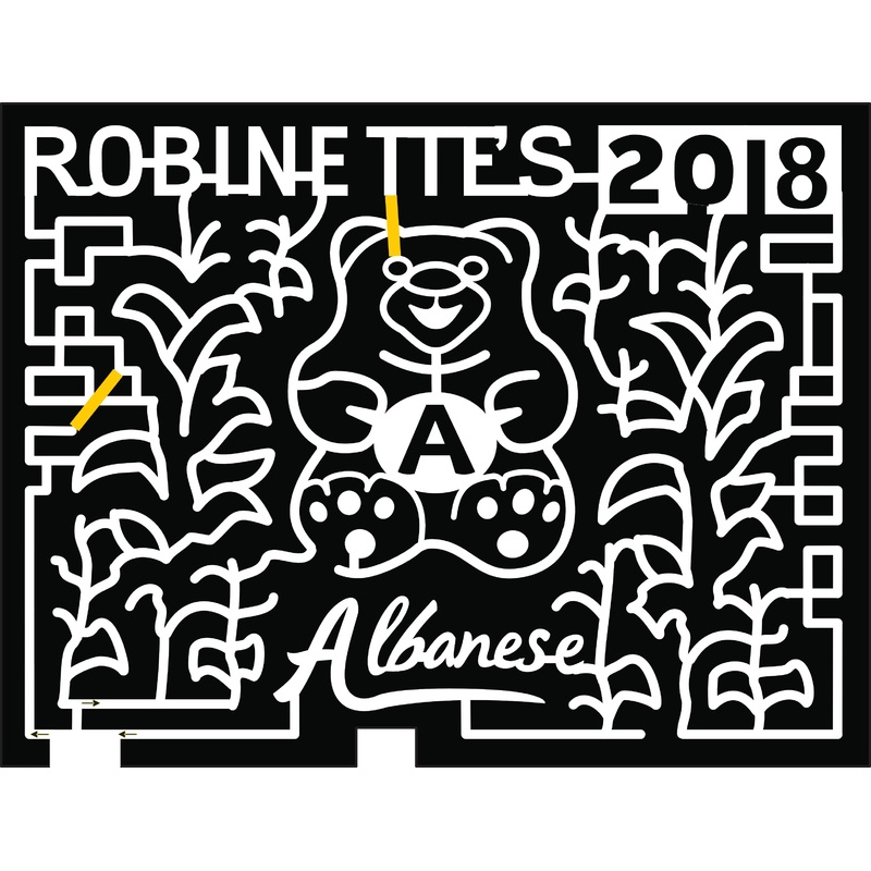 18_MI_Grand Rapids robinette’s 2018 albanese gummy bear corn stalk