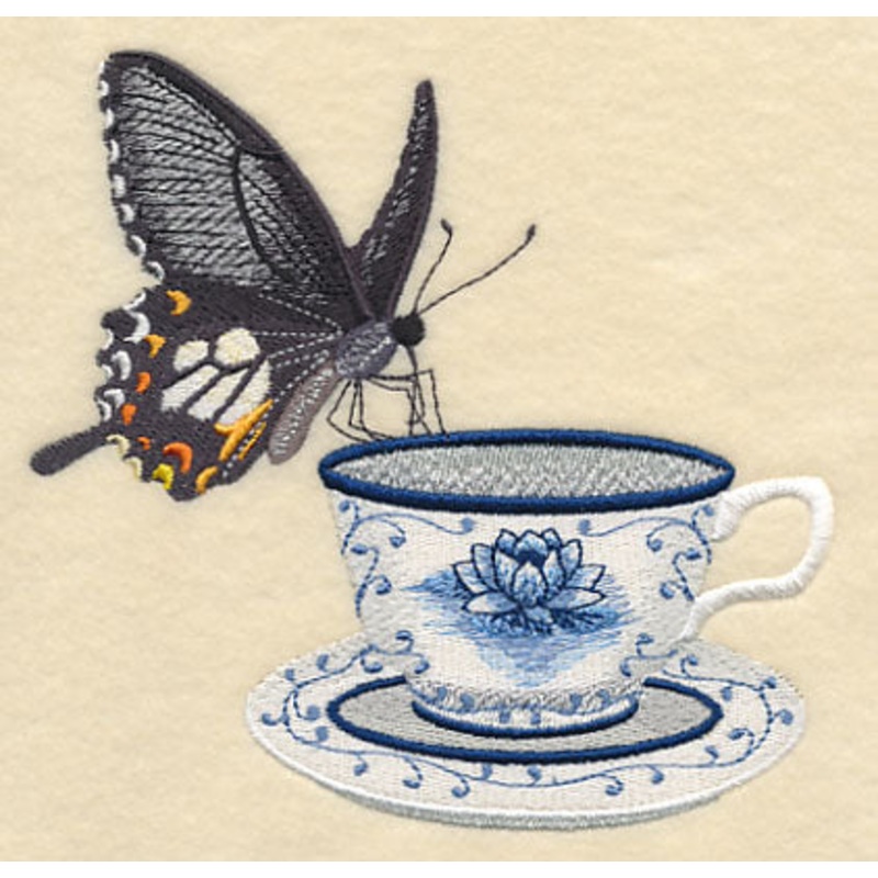 Blue Willow Tea – Cup and Butterfly 3