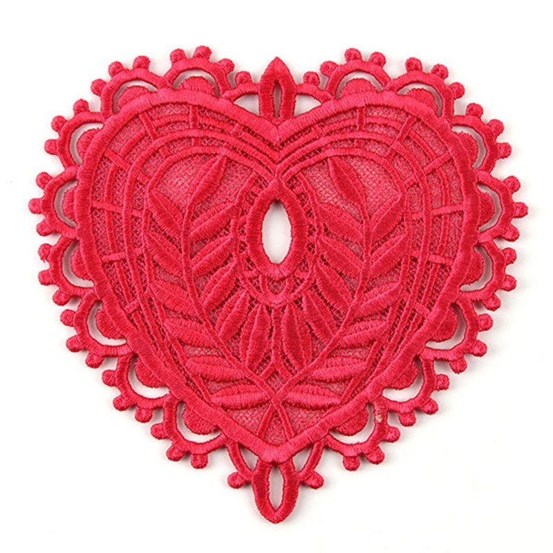 Be Mine Heart (Lace)|5.63″ x 5.84″ / 142.92mm x 148.39mm|4.72″ x 4.89″ / 119.79mm x 124.33mm|3.89″ x 3.89″ / 98.69mm x 98.69mm|All Sizes