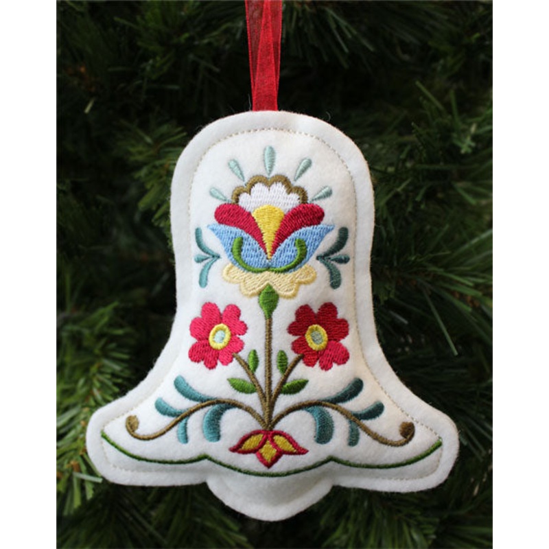 Christmas Bell Ornament (In-the-Hoop)