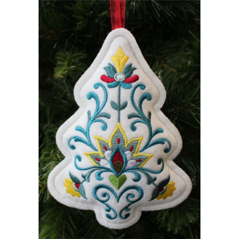 Christmas Tree Ornament (In-the-Hoop)