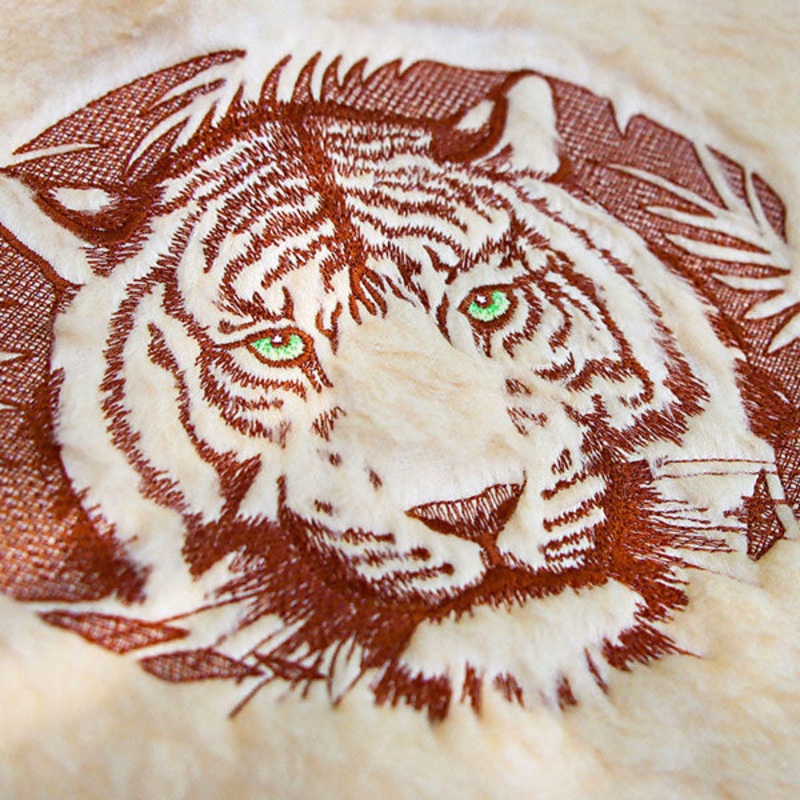 Wild Tiger (Embossed)|6.48″ x 7.8″ / 164.6mm x 198.04mm|5.86″ x 7.05″ / 148.72mm x 178.98mm|4.86″ x 5.84″ / 123.33mm x 148.31mm|All Sizes