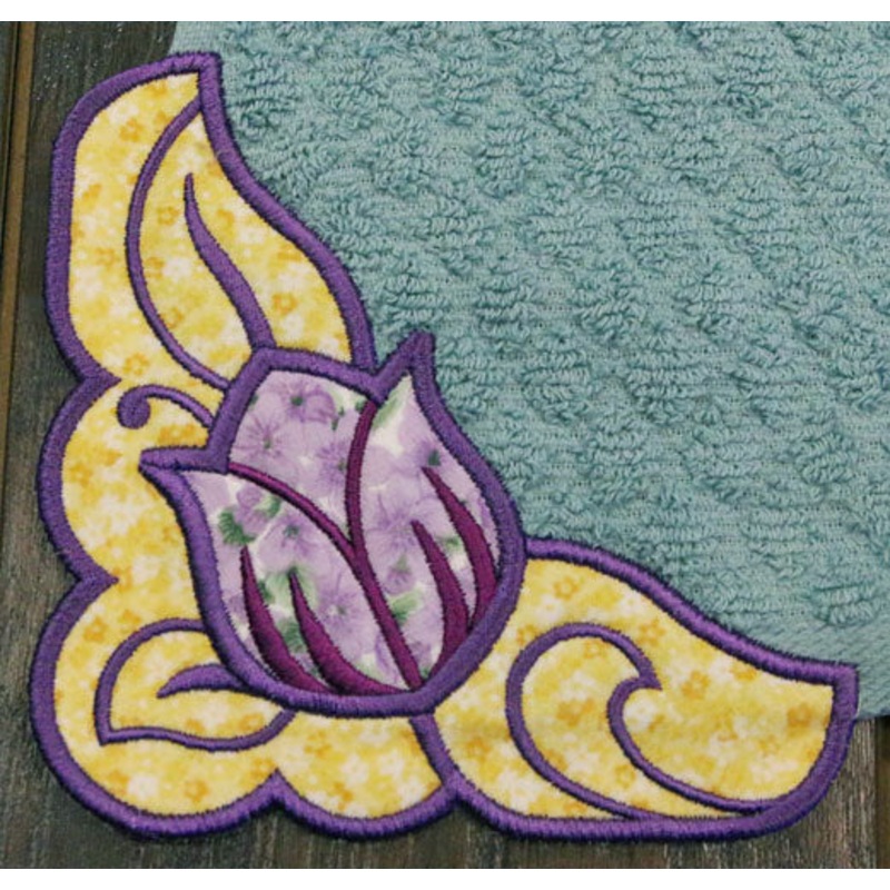 Country Tulip Corner – Left (Edgy Applique)