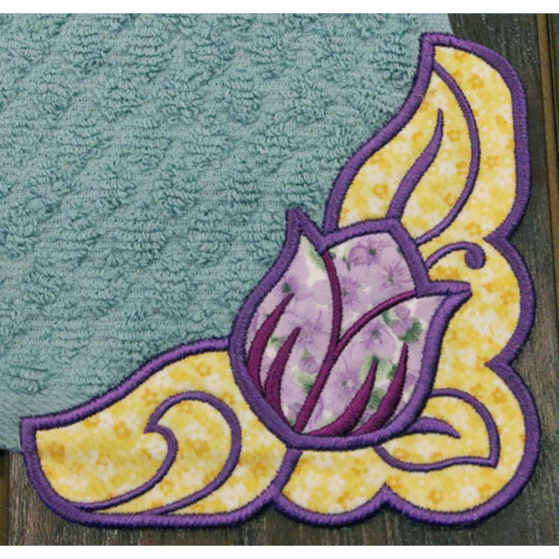Country Tulip Corner – Right (Edgy Applique)