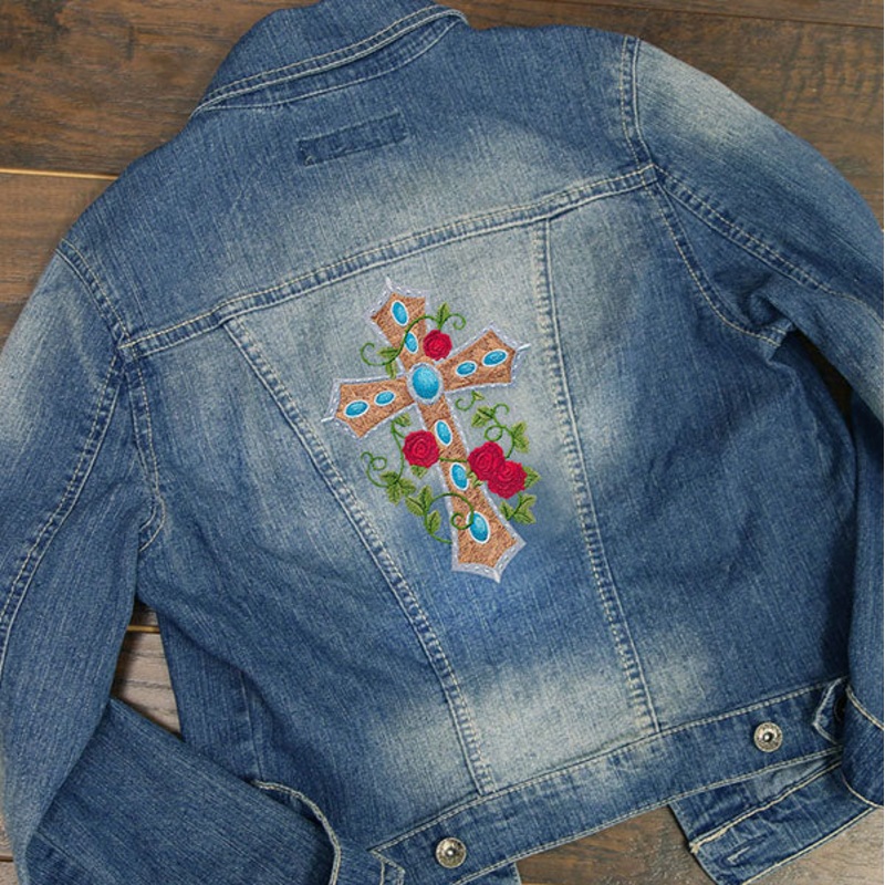 Cross and Winding Roses|9.95″ x 6.88″ / 252.77mm x 174.81mm|7.8″ x 5.4″ / 198.18mm x 137.06mm|6.85″ x 4.74″ / 174.04mm x 120.37mm|All Sizes