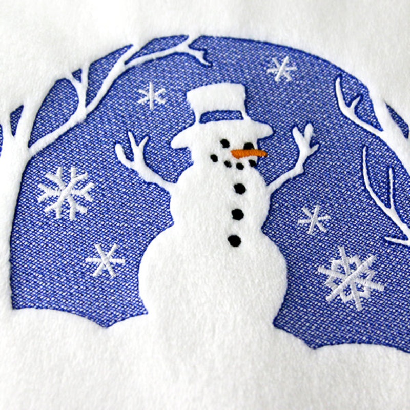 Classic Christmas – Snowman (Embossed)