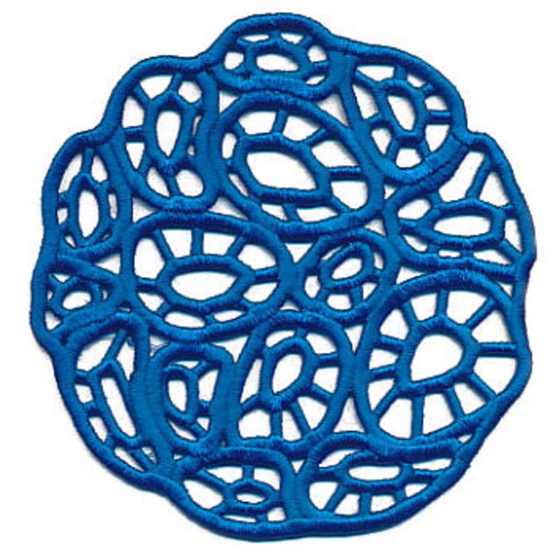 Coral Medallion (Lace)|4.89″ x 4.96″ / 124.13mm x 126.05mm|3.82″ x 3.88″ / 97.06mm x 98.55mm|All Sizes