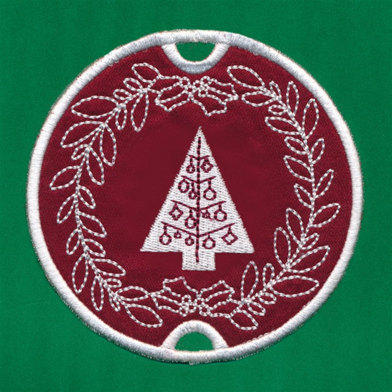 Christmas Tree Gift Topper (In-the-Hoop)