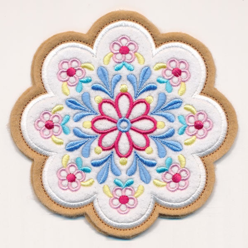 Sugar Cookie – Bloom (In-the-Hoop)
