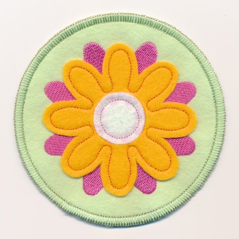 Spring Coaster – Flower (In-the-Hoop)