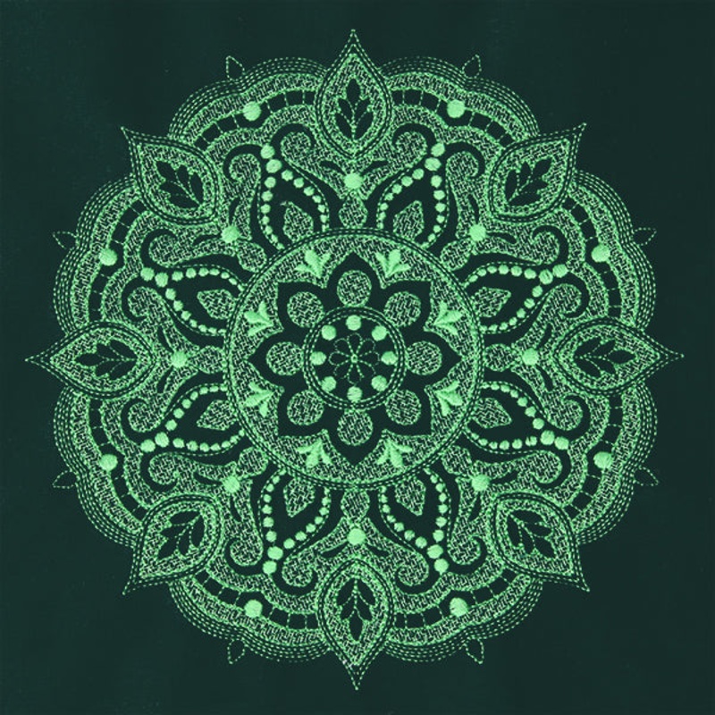 Emerald Dreams Mandala|7.8″ x 7.8″ / 198.09mm x 198.12mm|6.85″ x 6.85″ / 173.99mm x 174.02mm|5.85″ x 5.85″ / 148.59mm x 148.61mm|4.87″ x 4.87″ / 123.72mm x 123.73mm|All Sizes