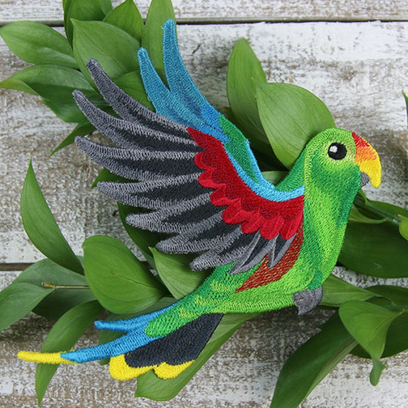 Free-Flying Parrot (In-the-Hoop)