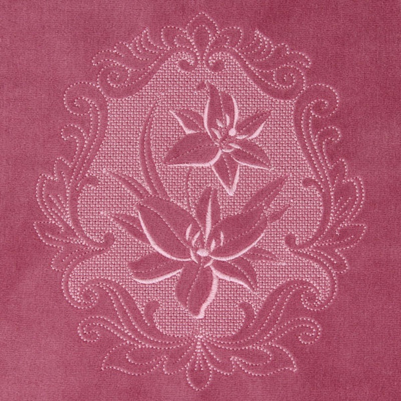 Elegant Lily Cameo|7.78″ x 6.82″ / 197.61mm x 173.15mm|6.68″ x 5.85″ / 169.58mm x 148.59mm|5.52″ x 4.83″ / 140.13mm x 122.79mm|3.85″ x 3.37″ / 97.79mm x 85.68mm|All Sizes