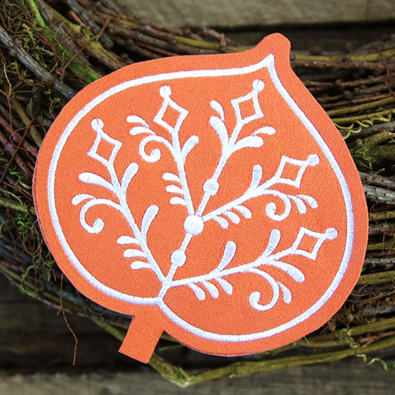 Filigree Aspen Leaf (In-the-Hoop)