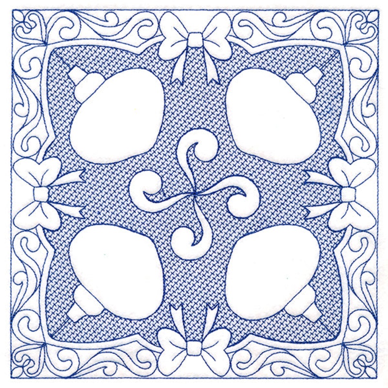 Christmas Traditions – Ornament (Trapunto)