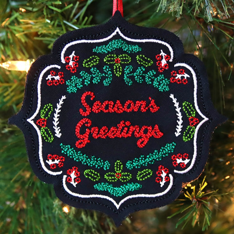 Classic Season’s Greetings Ornament (In-the-Hoop)