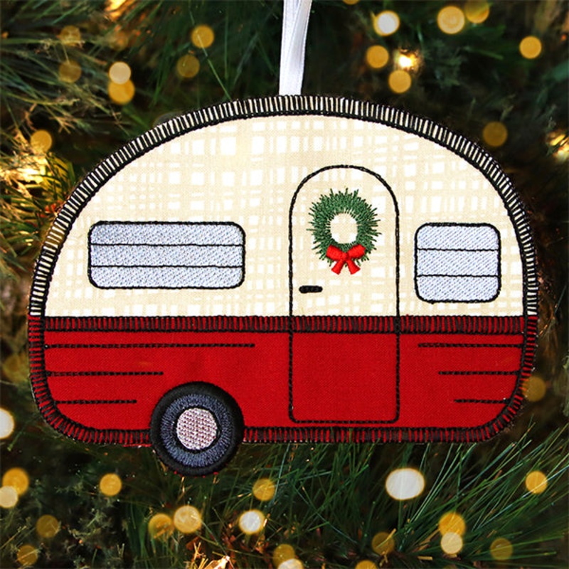 Classic Christmas Camper Ornament (In-the-Hoop)