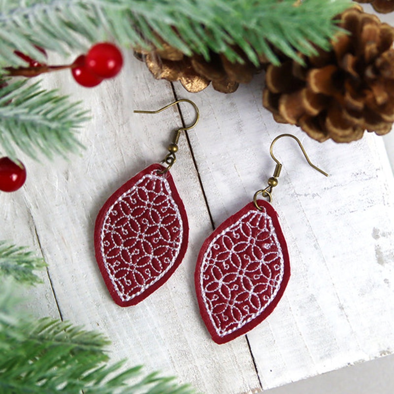 Deck the Halls Ornament Leather Earrings (In-the-Hoop)
