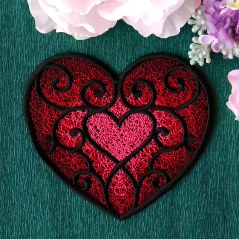 Valentine Charms Heart (Lace)|4.44″ x 4.83″ / 112.77mm x 122.69mm|3.56″ x 3.87″ / 90.3mm x 98.24mm|All Sizes