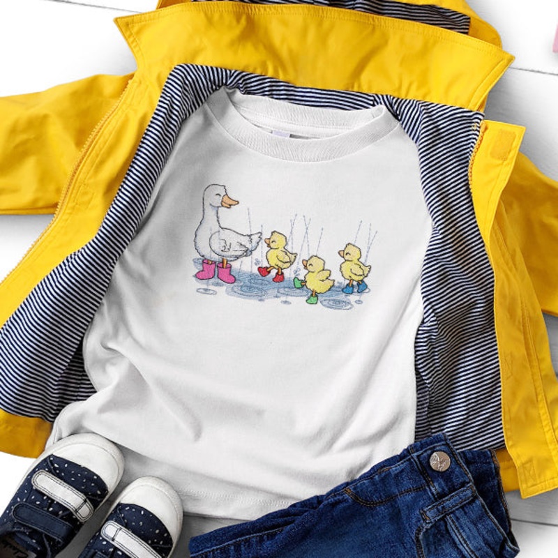 Splish Splash Duck Family|6.85″ x 11.26″ / 173.94mm x 286.07mm|5.71″ x 9.39″ / 145.14mm x 238.62mm|4.74″ x 7.79″ / 120.4mm x 197.99mm|4.16″ x 6.85″ / 105.76mm x 173.89mm|All Sizes