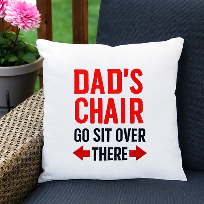 Dad’s Chair Sign|8.55″ x 6.85″ / 217.17mm x 173.99mm|7.3″ x 5.85″ / 185.42mm x 148.63mm|6.08″ x 4.85″ / 154.39mm x 123.14mm|3.87″ x 3.09″ / 98.33mm x 78.39mm|All Sizes