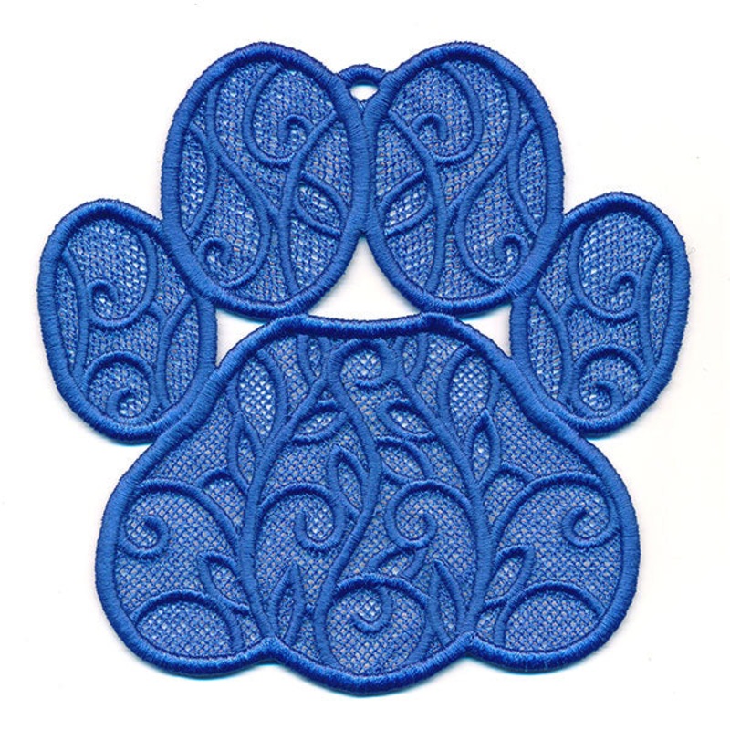 Cat Paw Ornament (Lace)|4.74″ x 4.86″ / 120.38mm x 123.48mm|3.76″ x 3.86″ / 95.62mm x 98.08mm|3.41″ x 3.49″ / 86.55mm x 88.75mm|All Sizes