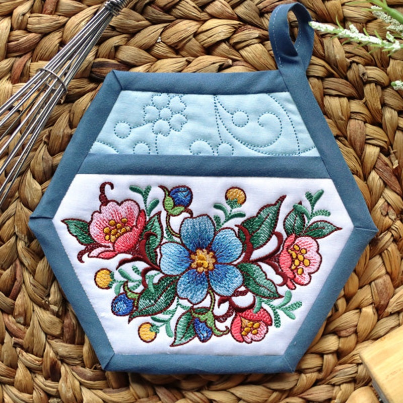Blooming Hexagon Pocket Potholder