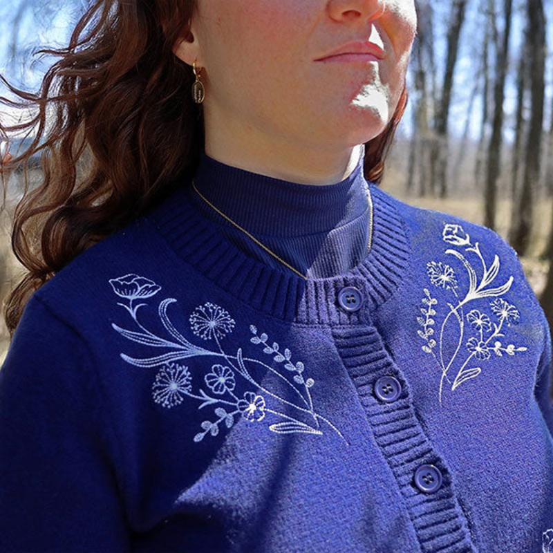 Delicate Wildflower Spray (Whitework)