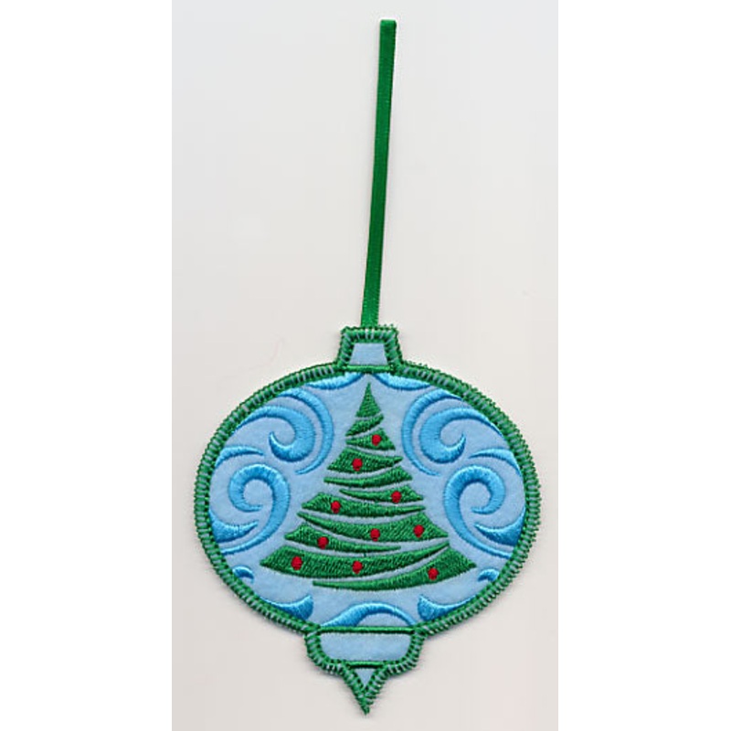 Filigree Christmas Tree Ornament 1 (In-the-Hoop)