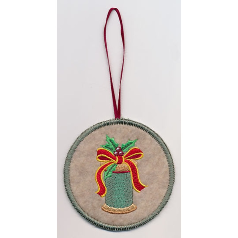 Craft a Little Christmas – Thread Spool Ornament (In-the-Hoop)