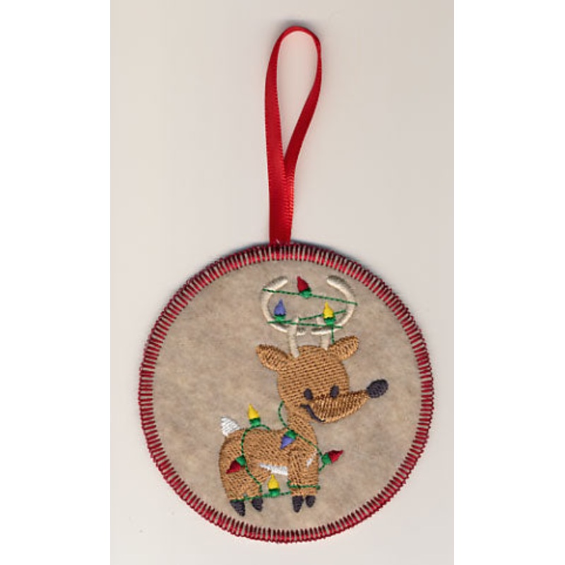 Baby Reindeer Comet Ornament (In-the-Hoop)