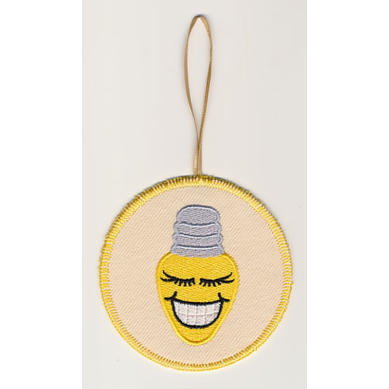 Blinking Light Ornament (In-the-Hoop)