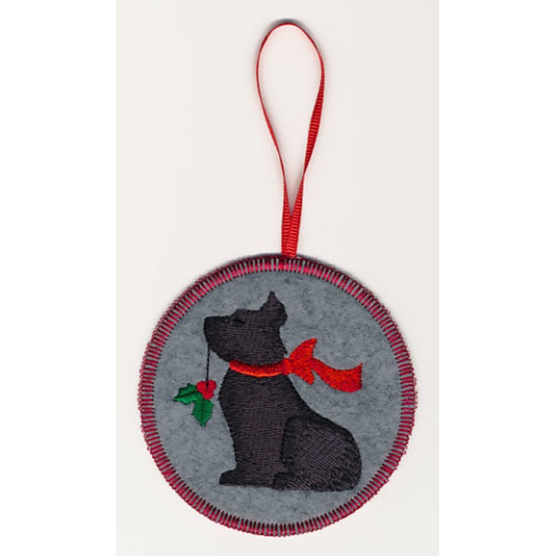 Christmas Scottie Dog Ornament (In-the-Hoop)