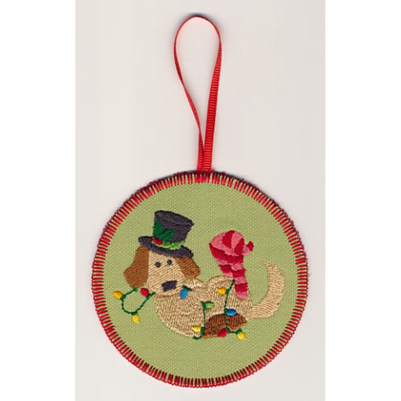 Top Hat and Tree Lights Dog Ornament (In-the-Hoop)