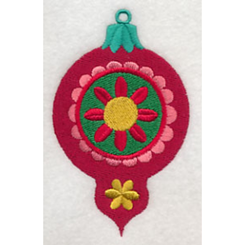 Trimming the Tree Ornament 8|3.84″ x 2.39″ / 97.5mm x 60.62mm|2.48″ x 1.54″ / 62.99mm x 39.12mm|All Sizes