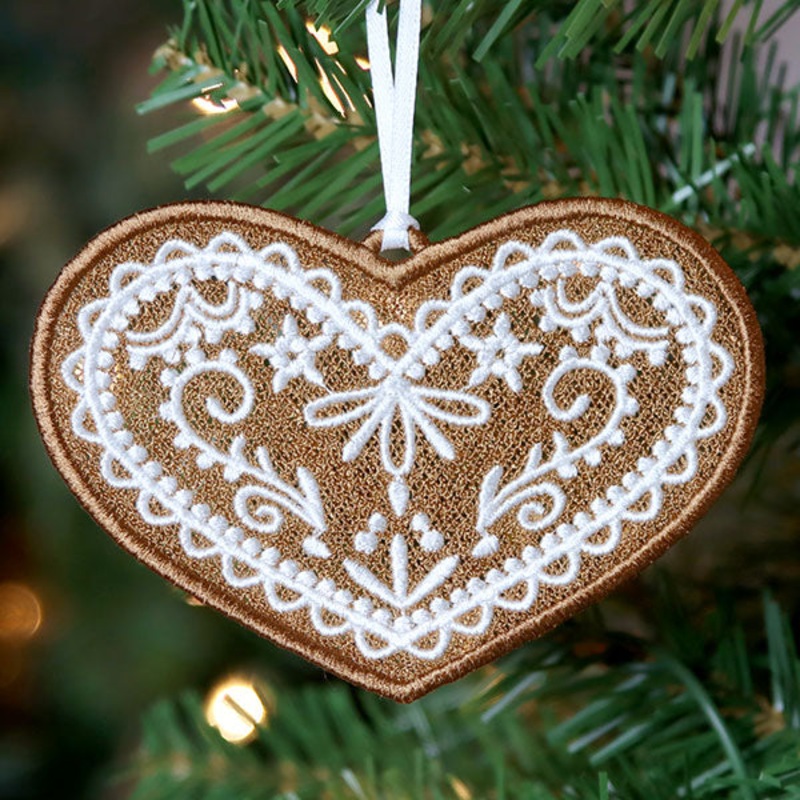 Christmas Gingerbread Cookie – Heart (Lace)