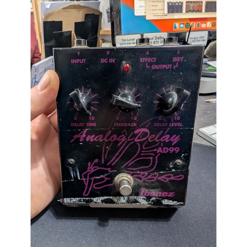 Ibanez – AD 99