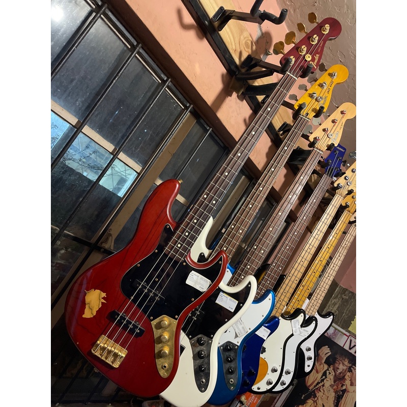 Fender – Jazz Bass