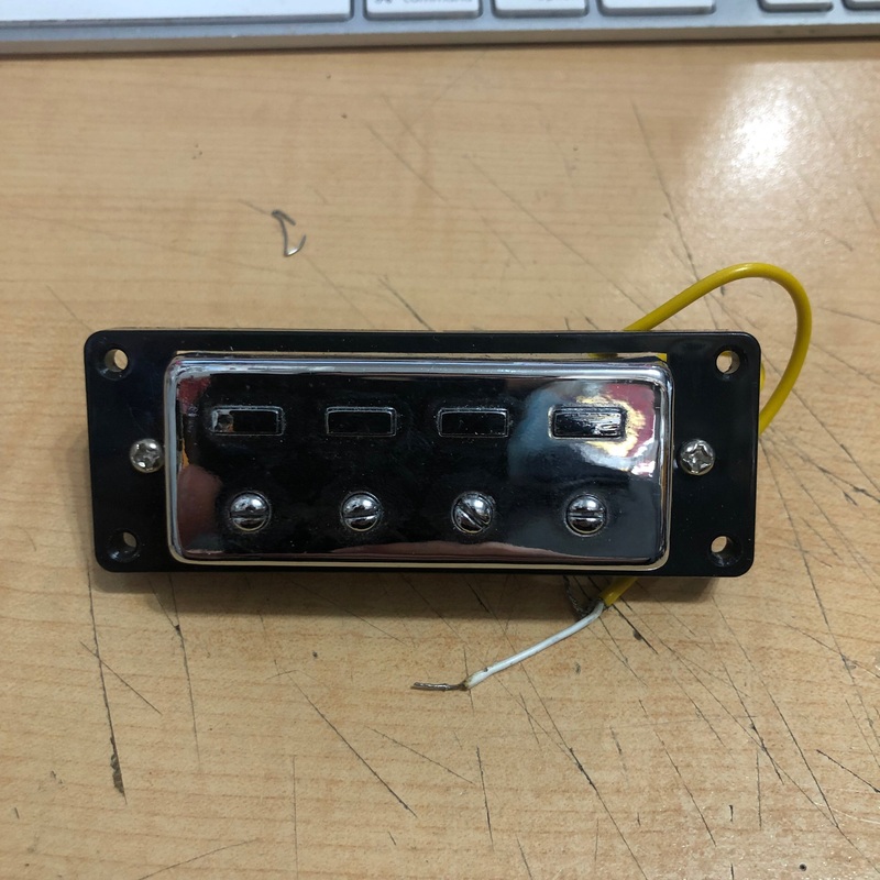 Unbranded – Hofner style bass pickup