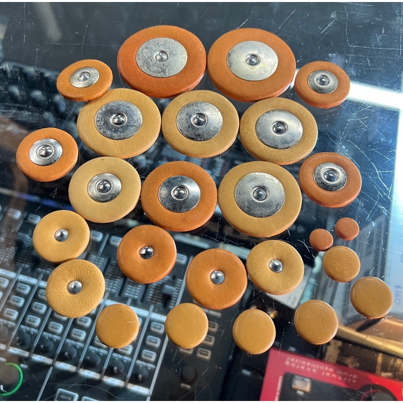 Unknown – Saxaphone Pads