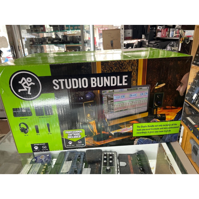 Mackie – Studio Bundle