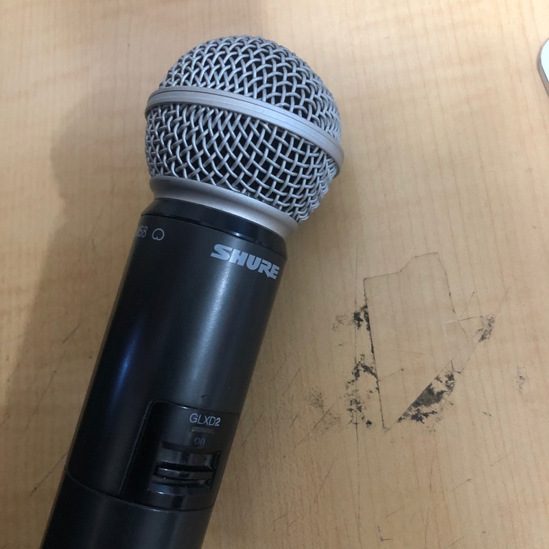 Shure – GLXD2 / SM58
